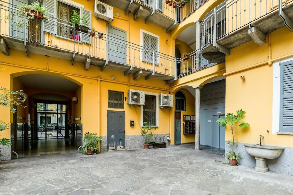 Apartment Casa Oriana 2 Centro-metro M1 *